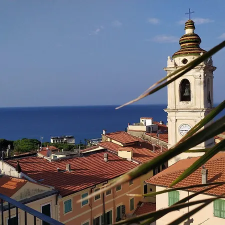 Alojamento de Acomodação e Pequeno-almoço La Terrazza 3*
